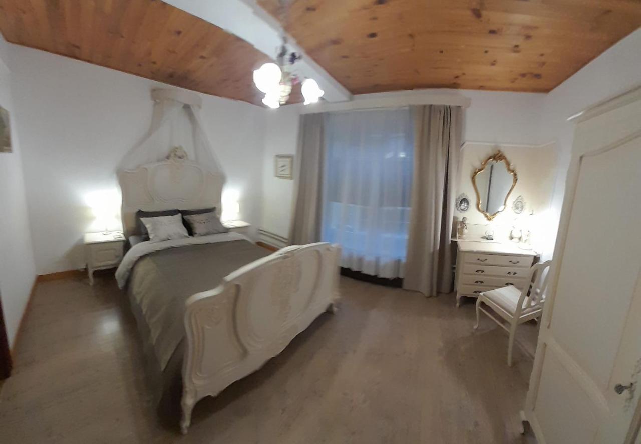 Appartamento Chez Len & Filipp Bouillon Esterno foto